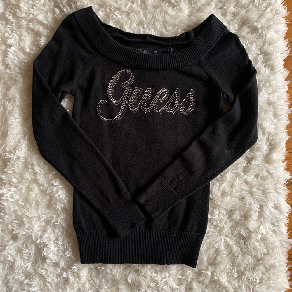 GUESS sweater